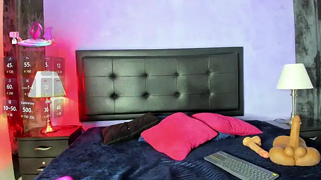 GreciaFox1 online show from 02-05-26, 12:01