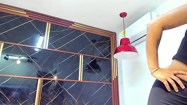 HannyThompson online show from 10-23-25, 12:15