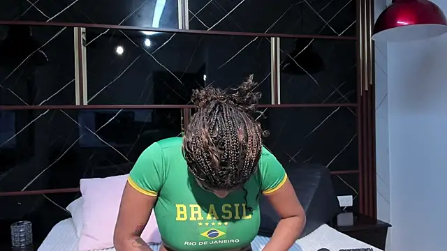 HannyThompson online show from 10-10-25, 12:28