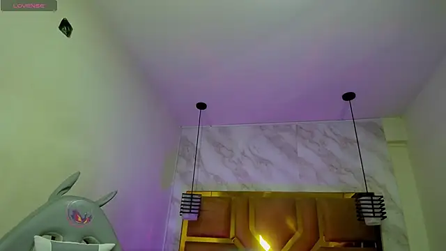 Luciifeer  online show from 04-05-26, 03:40