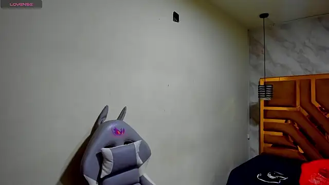 Luciifeer  online show from 03-04-26, 06:37