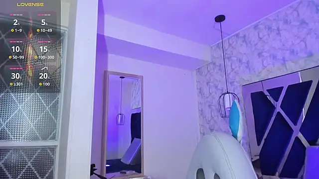 Luciifeer  online show from 04-11-26, 07:06