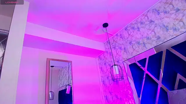 Luciifeer  online show from 11-23-25, 05:23