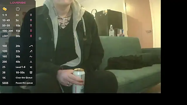 avamaxwell online show from 04-05-26, 06:14