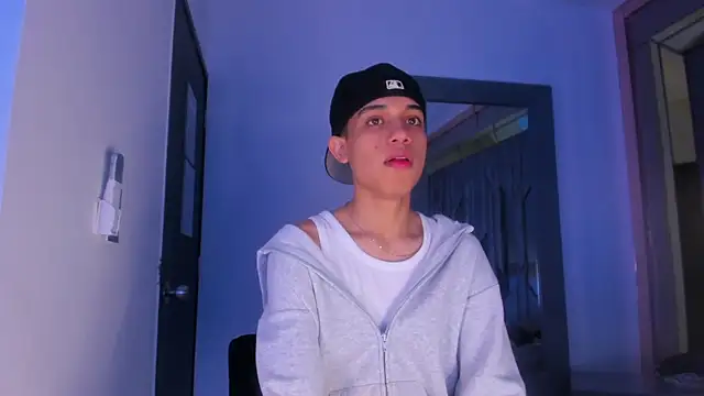 Sebax Young online show from 03-05-26, 08:49