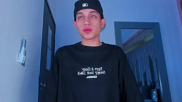 Sebax Young online show from 03-14-26, 08:37