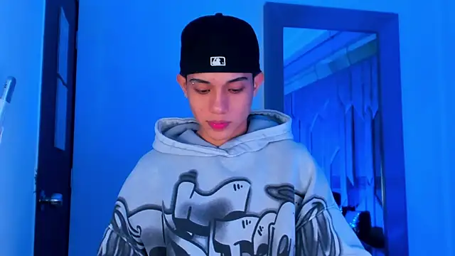 Sebax Young online show from 03-13-26, 03:55