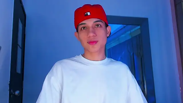 Sebax Young online show from 03-16-26, 07:49