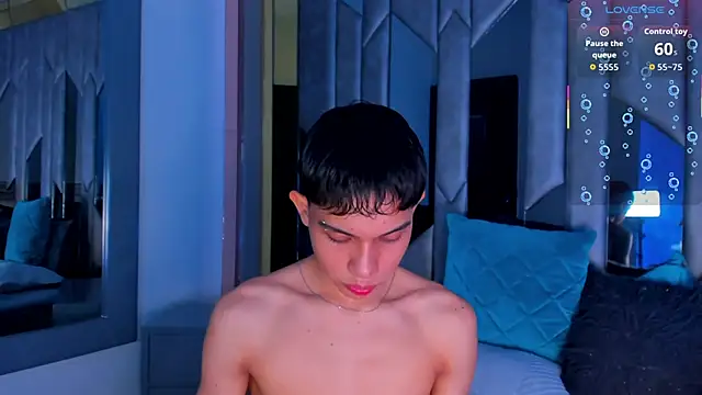 Sebax Young online show from 05-10-26, 04:16