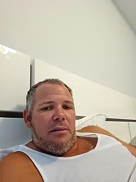 cubanitofeliz40 online show from 09-15-25, 07:14