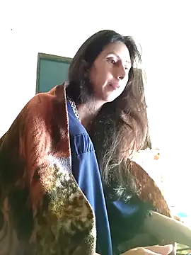 Snapshot of _MoonLipson_ chatting on 10-17-25, 04:38 MoonLipson online show from 10-17-25, 04:38