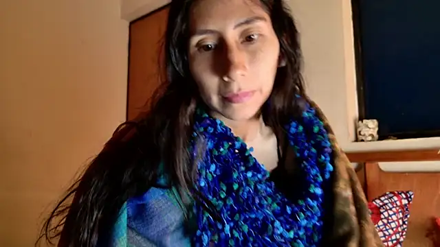 Snapshot of _MoonLipson_ chatting on 10-05-25, 01:40 MoonLipson online show from 10-05-25, 01:40