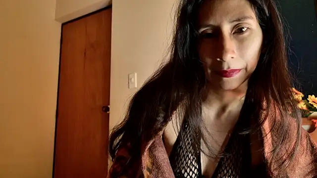 Snapshot of _MoonLipson_ chatting on 10-04-25, 05:53 MoonLipson online show from 10-04-25, 05:53