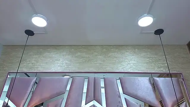 ThaliaCross online show from 01-07-26, 07:52