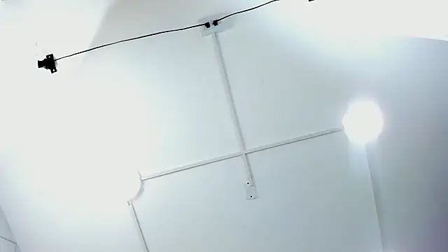 ThaliaCross online show from 09-10-25, 07:46