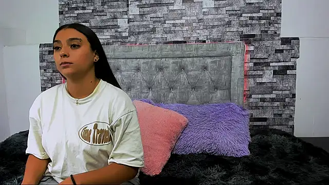 nicolexxaleja online show from 10-26-25, 10:43