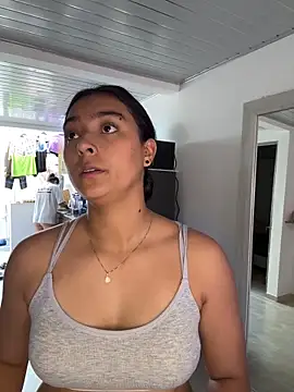 nicolexxaleja online show from 02-24-26, 01:01