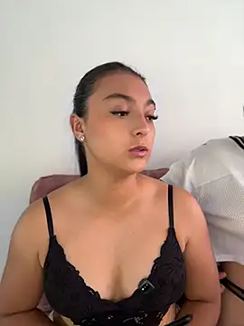 nicolexxaleja online show from 05-14-26, 01:08