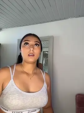 nicolexxaleja online show from 03-25-26, 09:35