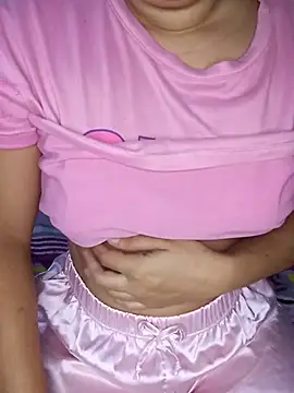 Maddy Hist online show from 04-20-26, 01:56