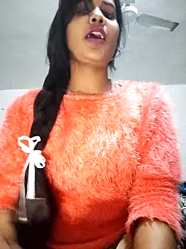 Snapshot of cute_radhikaa chatting on 01-16-26, 10:30 cute radhikaa online show from 01-16-26, 10:30