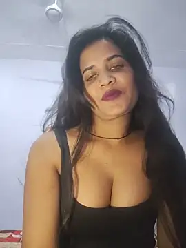 cute radhikaa online show from 06-12-26, 11:08