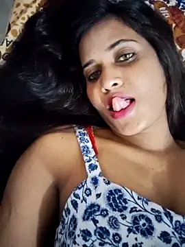 cute radhikaa online show from 04-14-26, 09:14