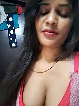 cute radhikaa online show from 04-04-26, 05:58