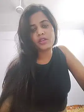 cute radhikaa online show from 05-24-26, 07:08