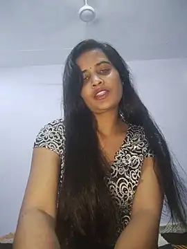 cute radhikaa online show from 05-28-26, 06:32