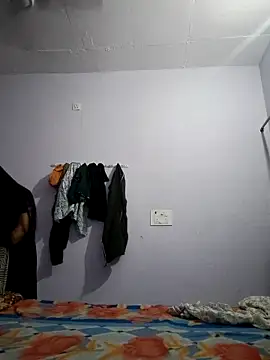 cute radhikaa online show from 05-19-26, 04:47