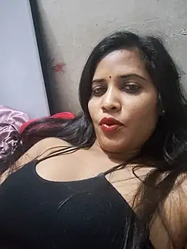 cute radhikaa online show from 04-05-26, 09:21
