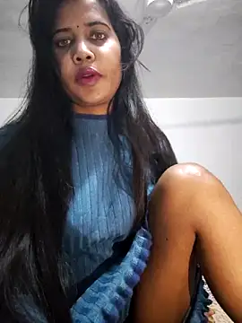 Snapshot of cute_radhikaa chatting on 02-02-26, 03:05 cute radhikaa online show from 02-02-26, 03:05