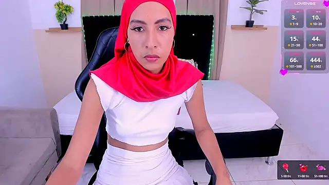 Sarah Brooke online show from 10-04-25, 07:59