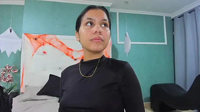 ania gomez online show from 10-26-25, 12:49