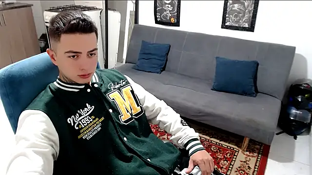 santii ss online show from 11-30-25, 03:57