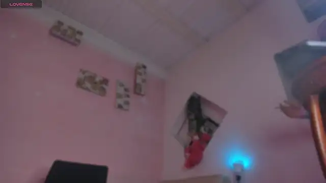 Chloe cooperr online show from 01-11-26, 04:30