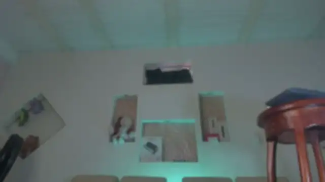 Chloe cooperr online show from 12-20-25, 04:21