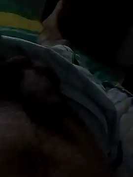 Snapshot of garcia984 chatting on 10-19-25, 03:53 garcia984 online show from 10-19-25, 03:53