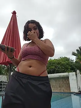 Snapshot of Yessica_Lopezz chatting on 07-02-26, 12:22 Yessica Lopezz online show from 07-02-26, 12:22