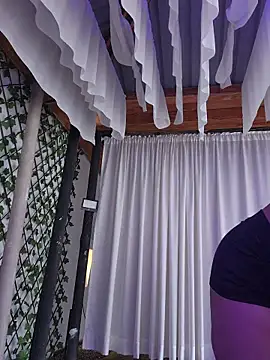 Yessica Lopezz online show from 04-13-26, 12:42