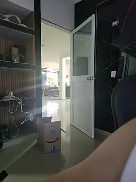 Yessica Lopezz online show from 03-14-26, 12:00