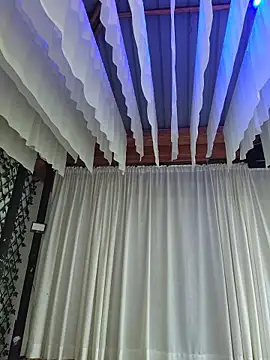 Yessica Lopezz online show from 04-04-26, 11:39