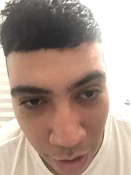 Paulo199117 online show from 10-12-25, 06:53