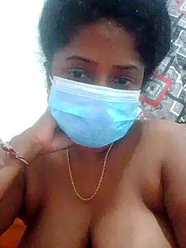 Snapshot of boosypussy chatting on 05-12-26, 11:22 boosypussy online show from 05-12-26, 11:22
