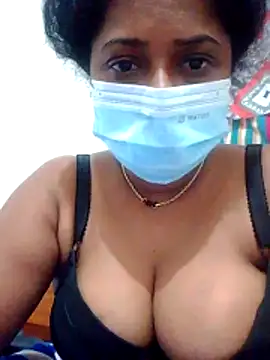 Snapshot of boosypussy chatting on 06-09-26, 04:57 boosypussy online show from 06-09-26, 04:57