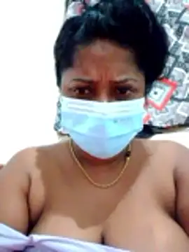 Snapshot of boosypussy chatting on 05-26-26, 04:38 boosypussy online show from 05-26-26, 04:38