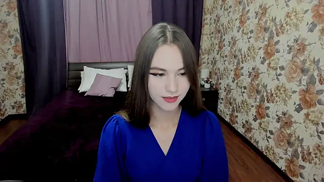 Snapshot of EllaCurtis chatting on 09-22-25, 05:08 EllaCurtis online show from 09-22-25, 05:08