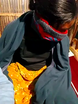 MONiSHA-moni-21 online show from 12-15-25, 08:36