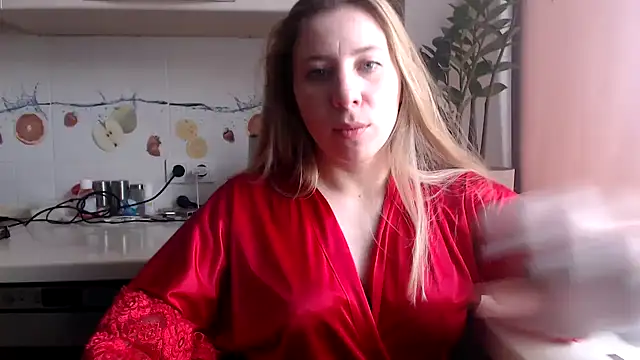 Snapshot of VintageBlue chatting on 12-18-25, 05:45 VintageBlue online show from 12-18-25, 05:45